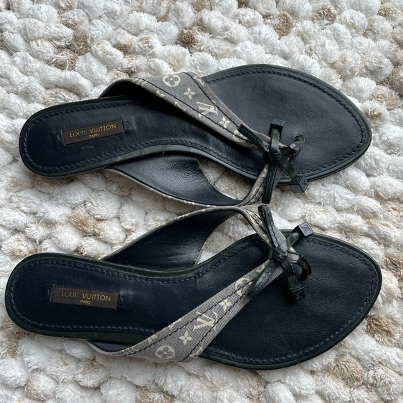 Louis Vuitton monogram canvas slippers size 38 - Picture 2 of 4